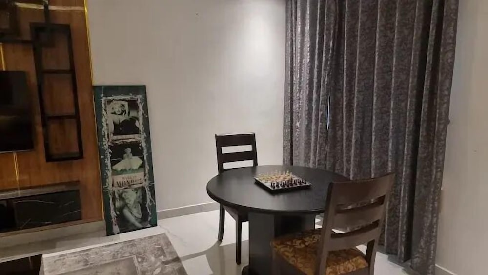 The Bond Apartment