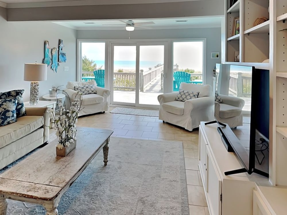 Tournesol by Topsail Realty