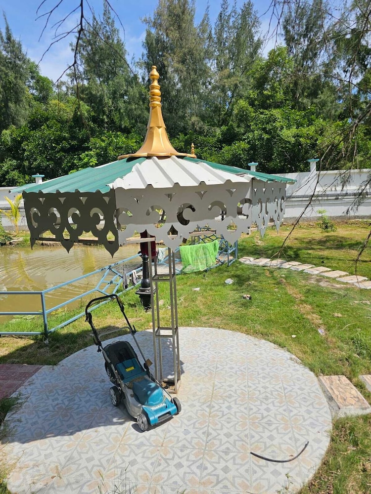 Jowar Hoter & Resort