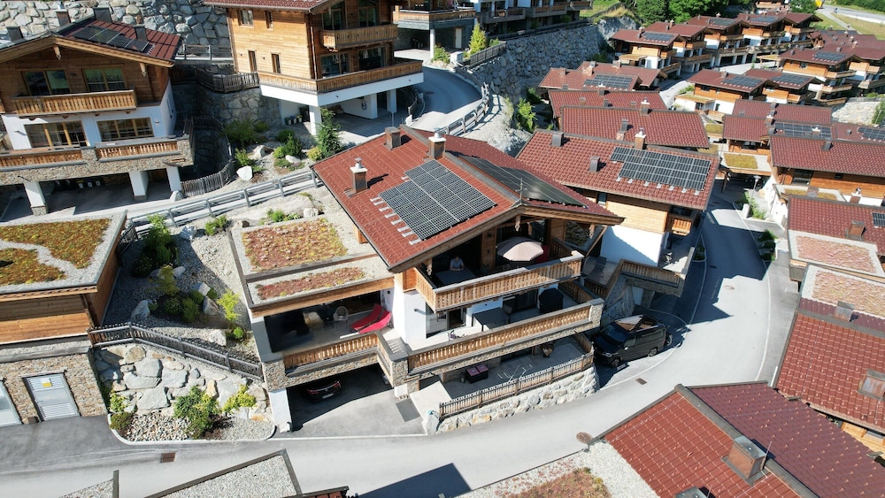 Chalet in Neukirchen Near Wildkogel Ski Arena