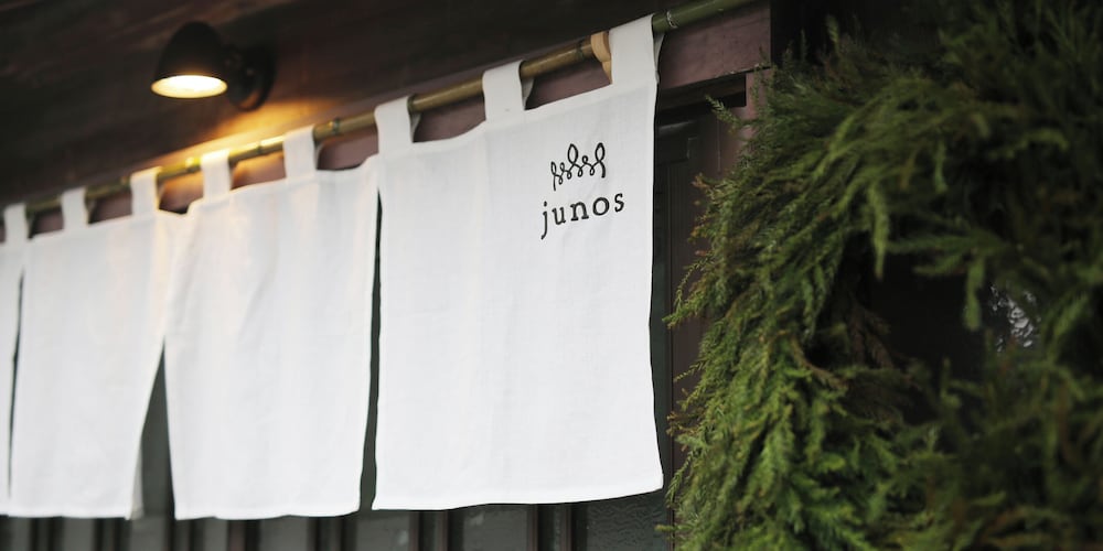 junos