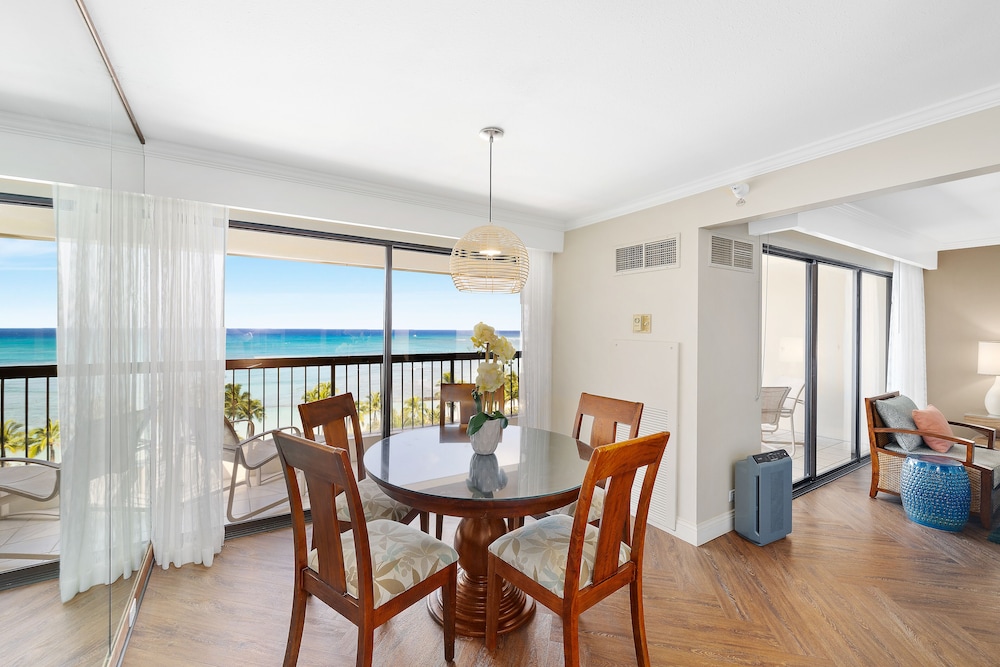 Waikiki Beach Tower view 3