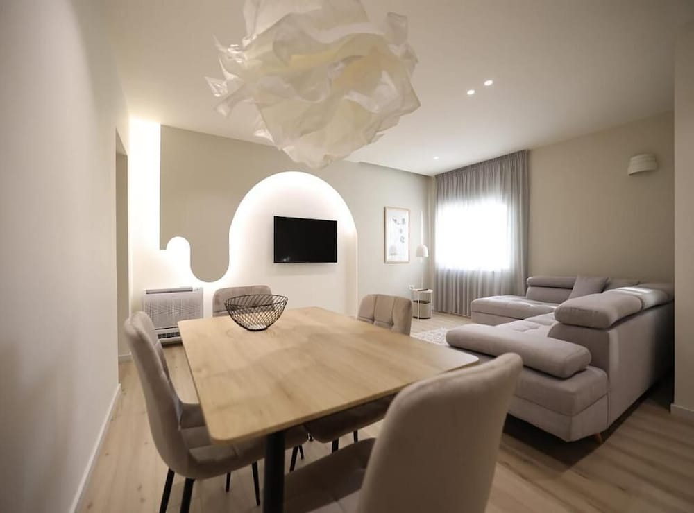 Arkle Apartment 4