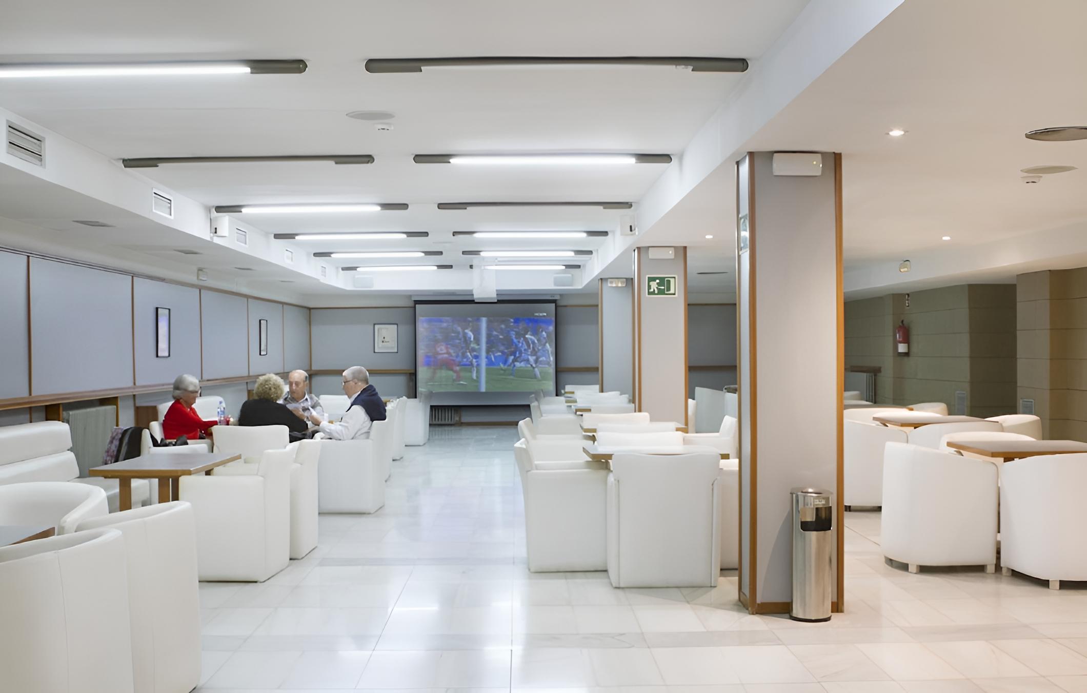 Garbi Park Lloret Hotel - Image 4