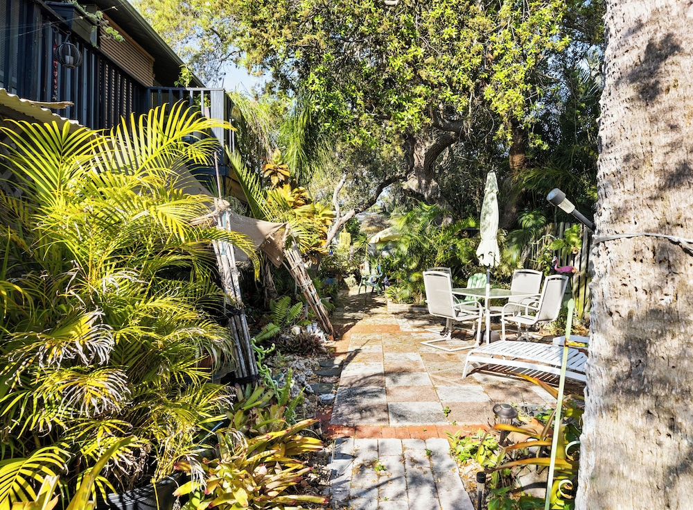 Palm View by Distinctive Beach Rentals