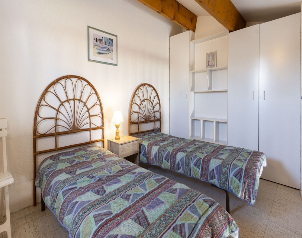House in Agde Near Beach & City Center
