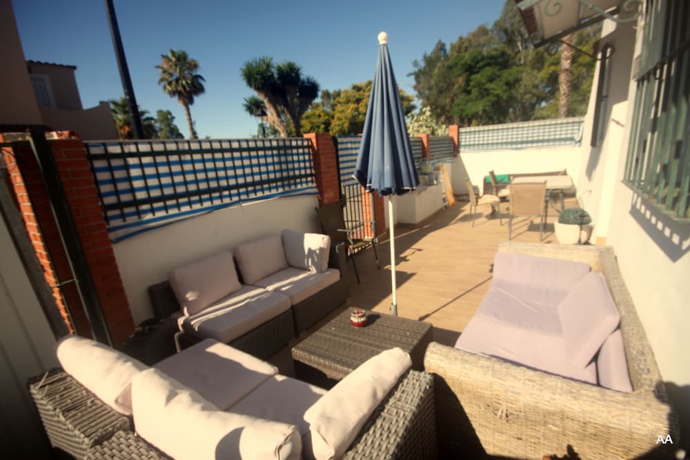 Marbella Vacations - Guest-House Marbella - Property Image 3