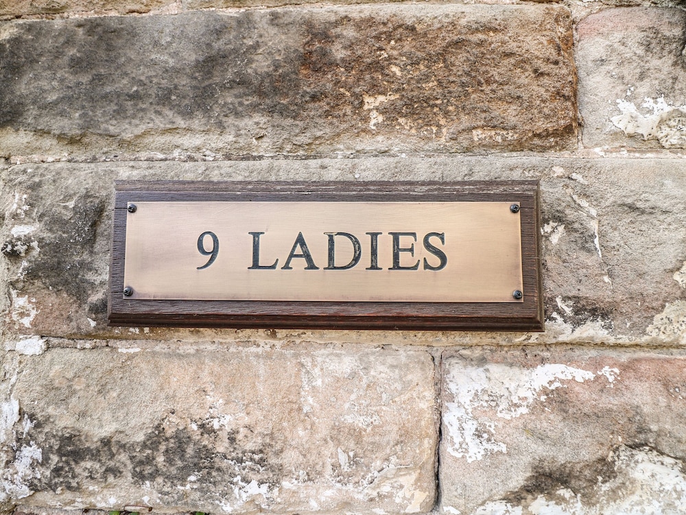 Nine Ladies