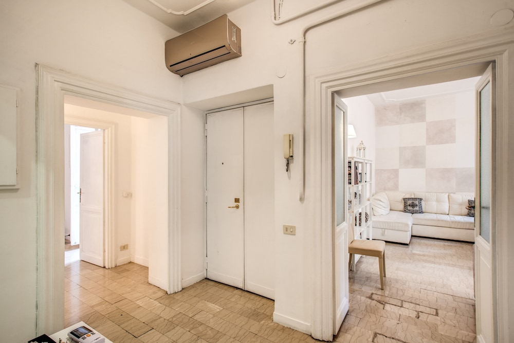 Colonna Suite Luxury - Via del Corso Big Apartment