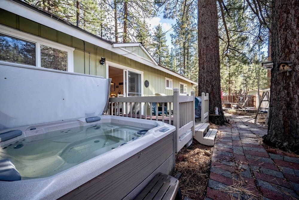 846 Stanford 3 Bedroom Home