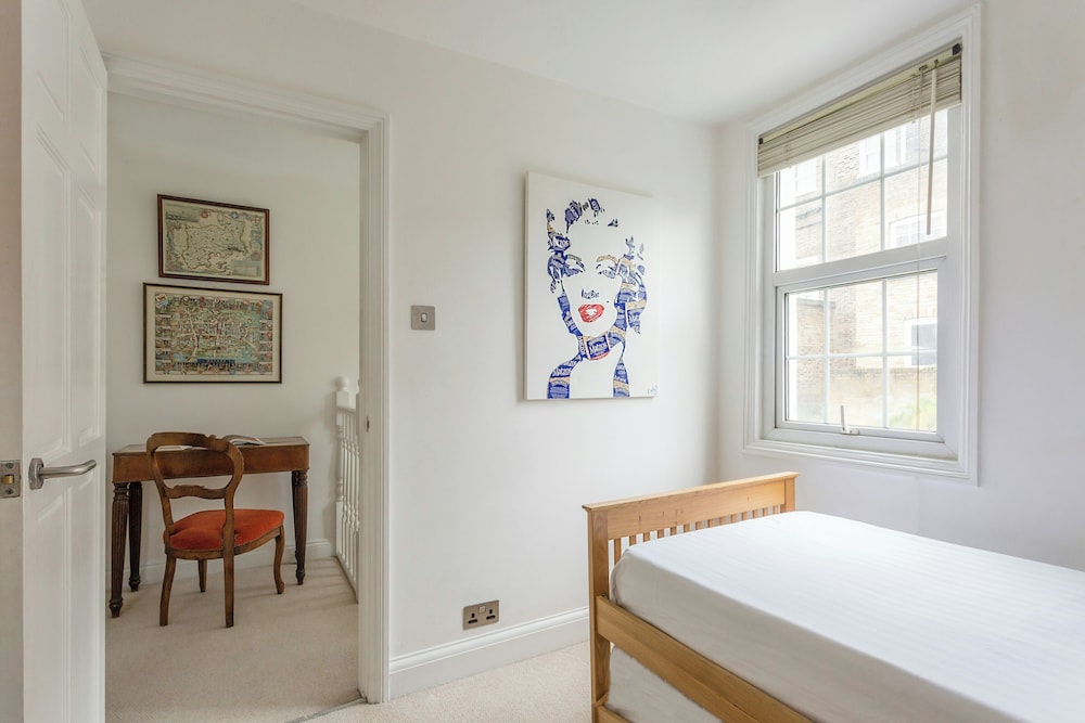 Boston Place II by Onefinestay