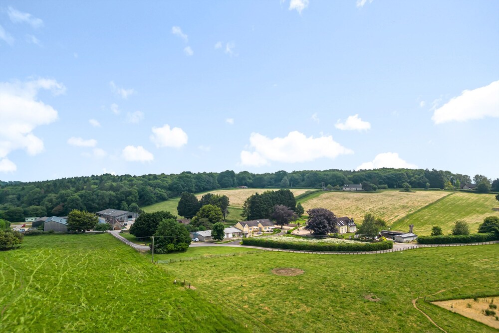 Chippenham Vacations - Oxen Cottage  Nables Farm - Property Image 1
