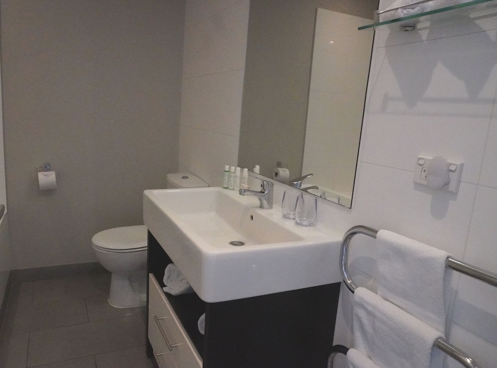 Paihia Waterfront 1 Bedroom Apt & Pool