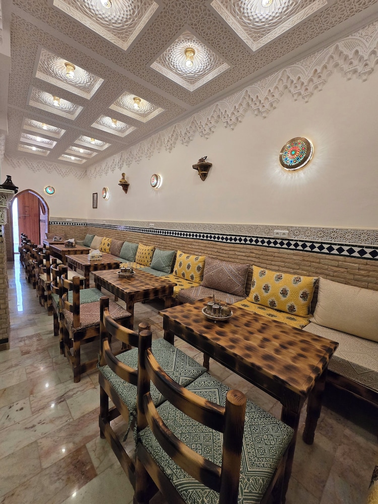RIAD RAHBA FEZ