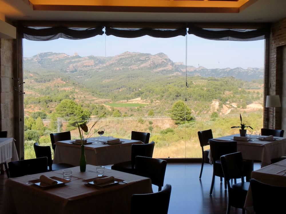 Hotel Restaurant Can Josep - Image 1