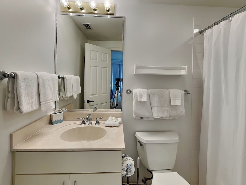 Four Seasons #701E by Southern Vacation Rentals