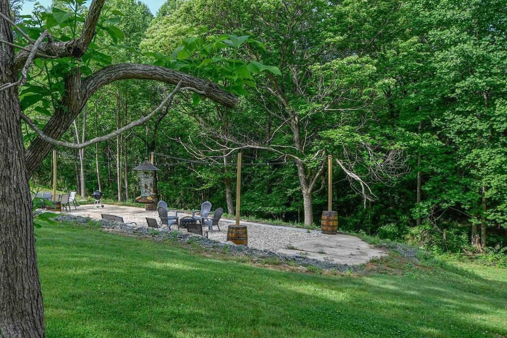 Time to Wine Down - Family Home