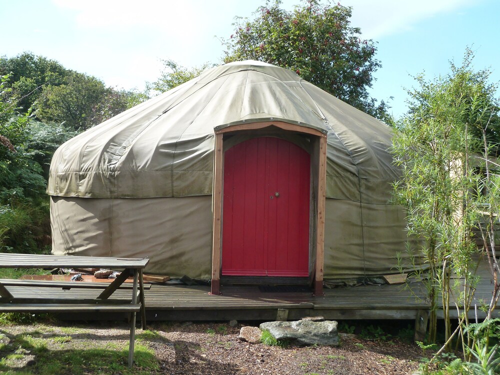 Yurt Luxury & Bathouse, photo 20