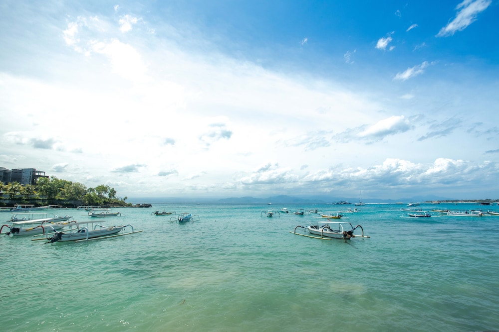 D'Muncuk Huts Lembongan view 3