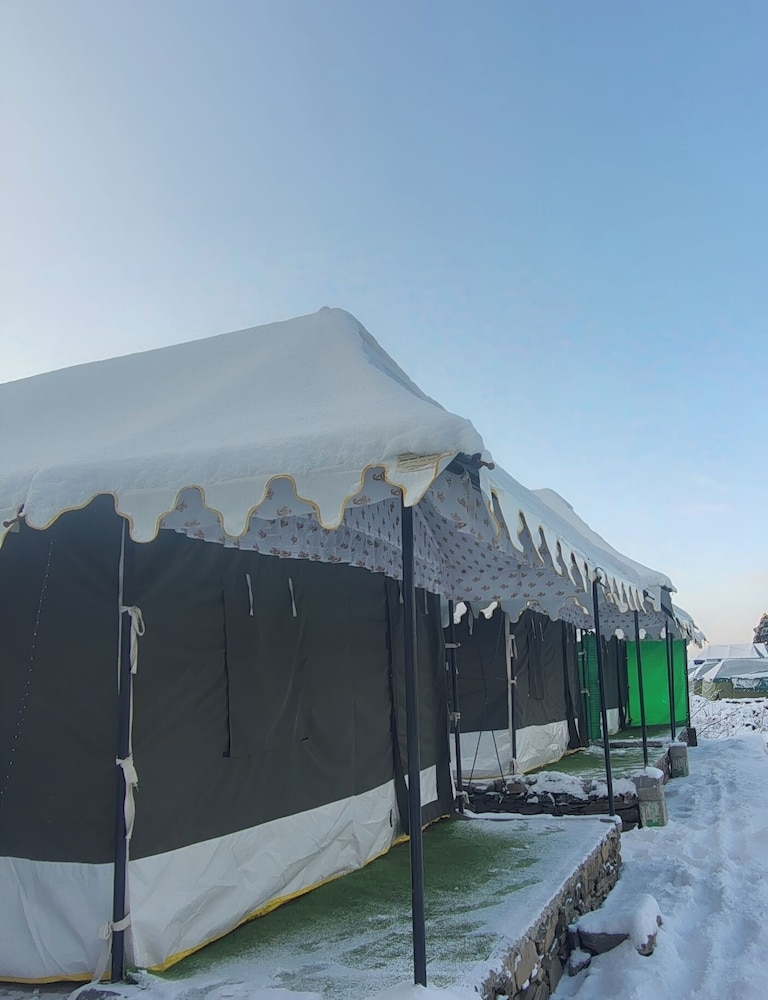 RIVER SIDE CAMP CHOPTA