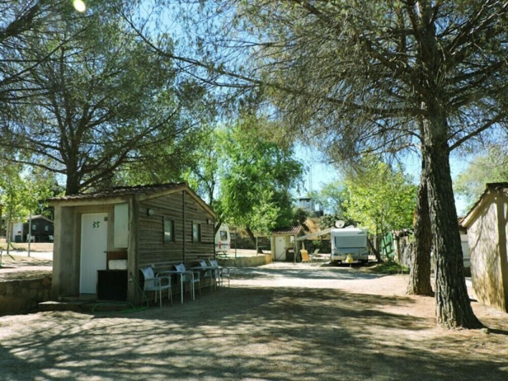 Hostal - Camping Ciudad de Cáceres