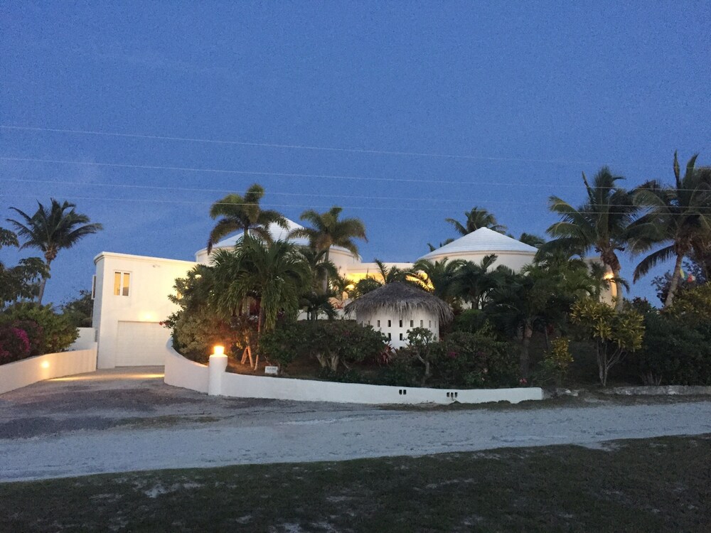 Oasis House 3 Bedroom Home view 2