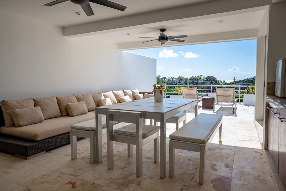 Magia Playa Penthouse 2d 3 Bedroom Condo
