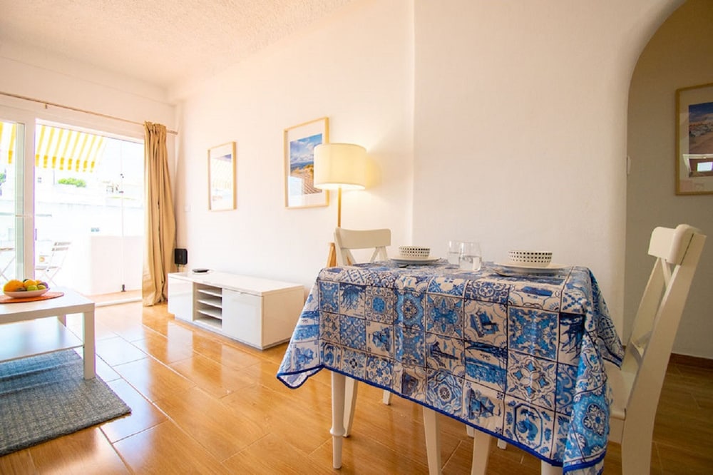 Apt Ruca Centrally Located Modernized Loft With C