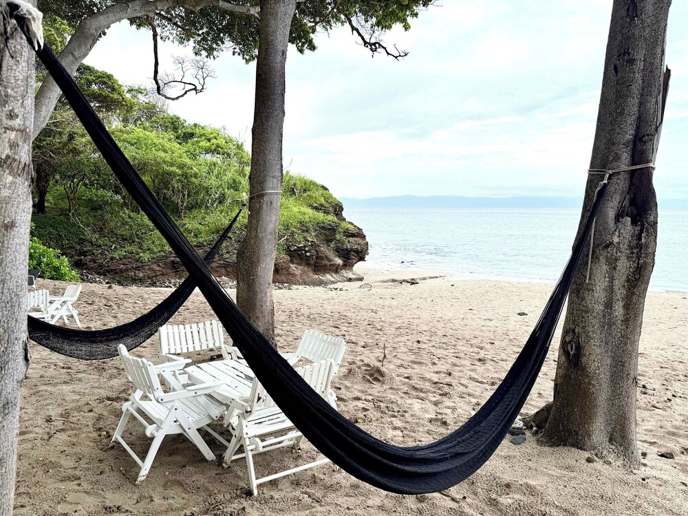 Bolongo: Your Exclusive Oceanfront Escape