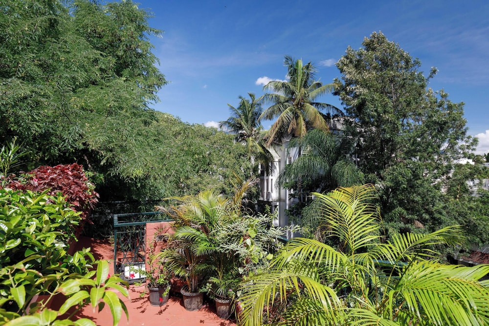Casa Bianca by Red Olivenr Taj MG Roadpvt Garden