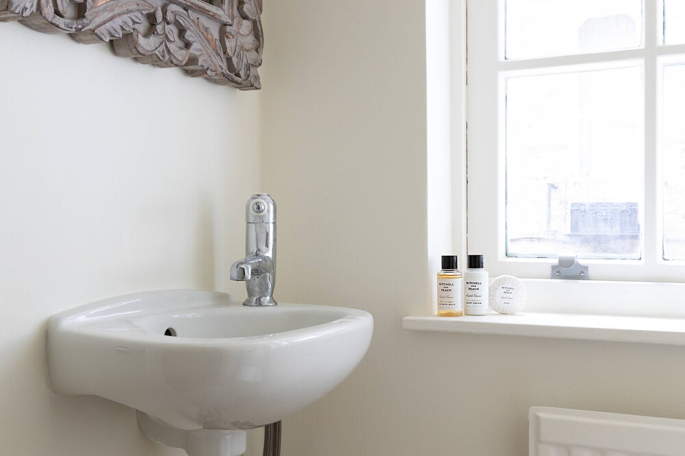 Pembridge Villas VI by Onefinestay