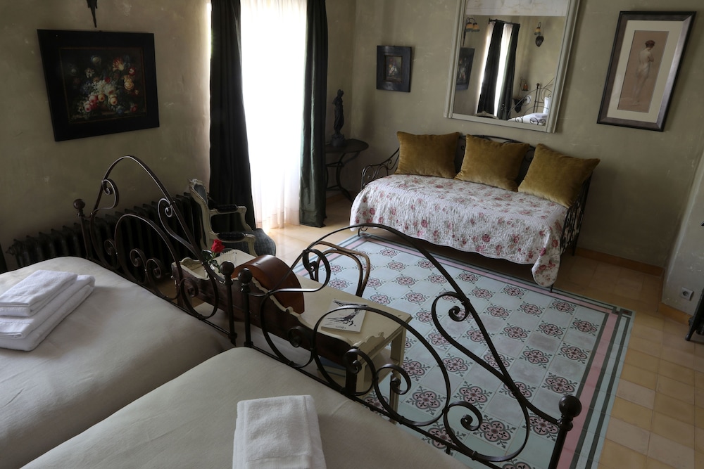Orange Vacations - Justin de Provence - Property Image 72