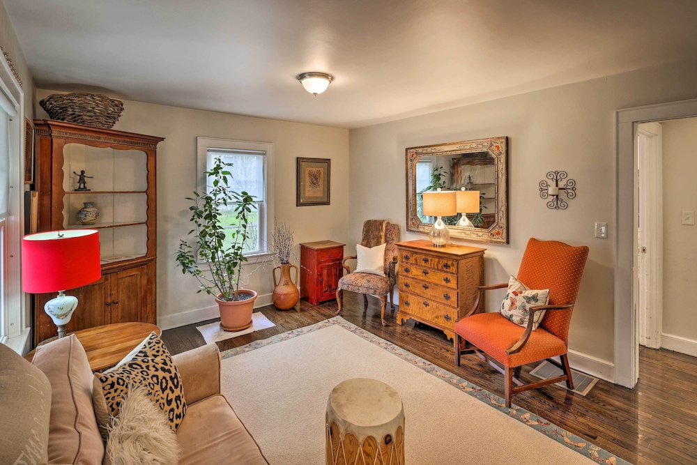Bridgeport Vacations - Bridgeport Vacation Rental - Walk to Beach! - Property Image 19