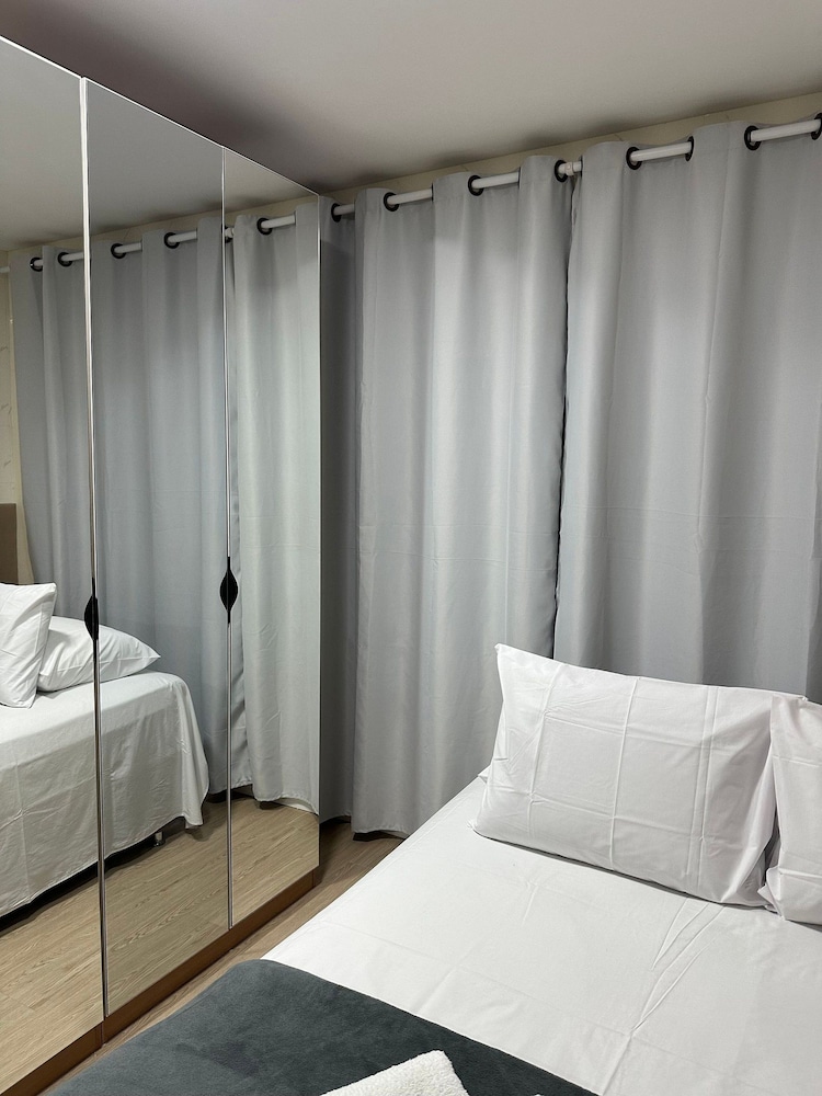 Fully Equipped Apartments in a Privileged Location, 150m From the Beach in Salvador Sess