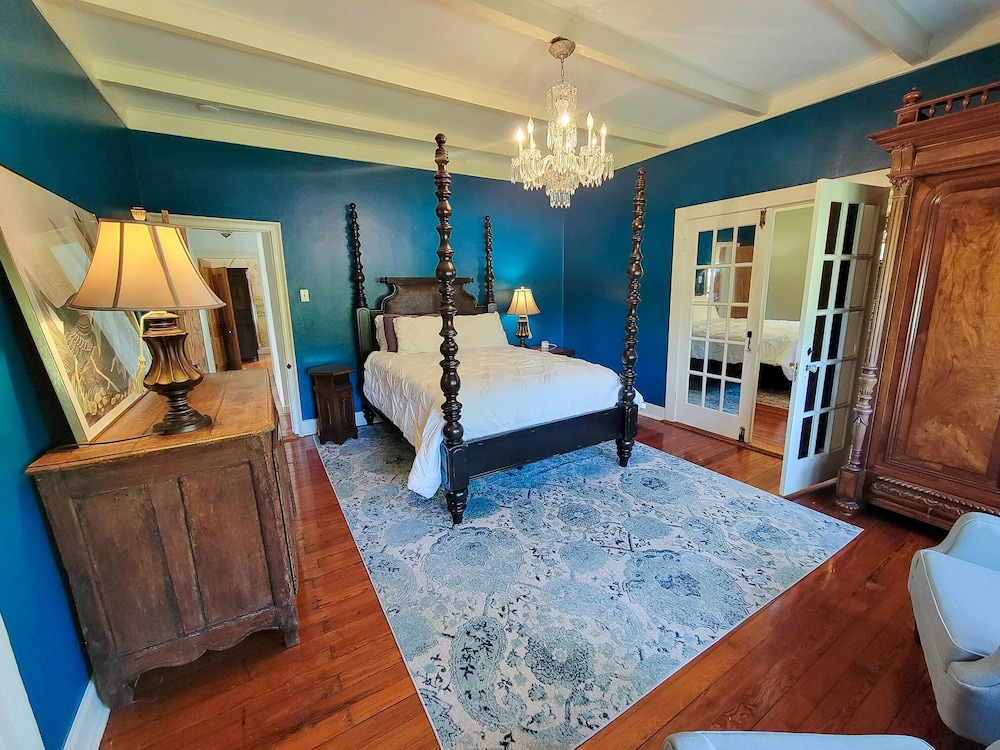 Marguerite Bed and Breakfast view 5