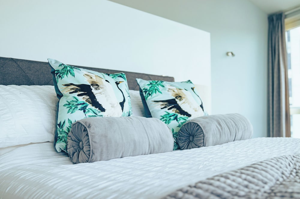 Stunning penthouse Nottingham- By Resify view 3