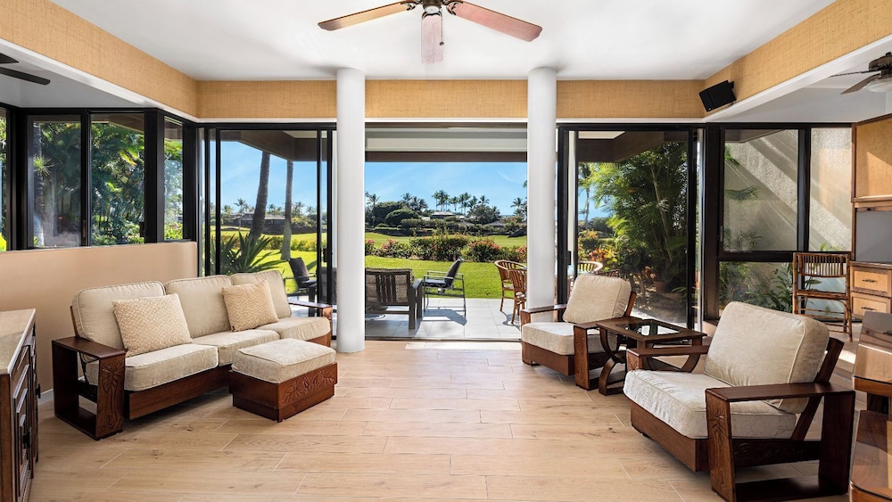 Luxury Golfside Condo w/ Ocean Views, Central AC & Beach Club - Vrkcv