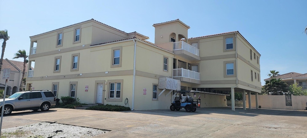 Cora Lee Beachview 2 Bedroom Condo
