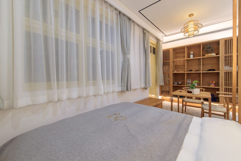 Isvara Flowing Ocean Guesthouse