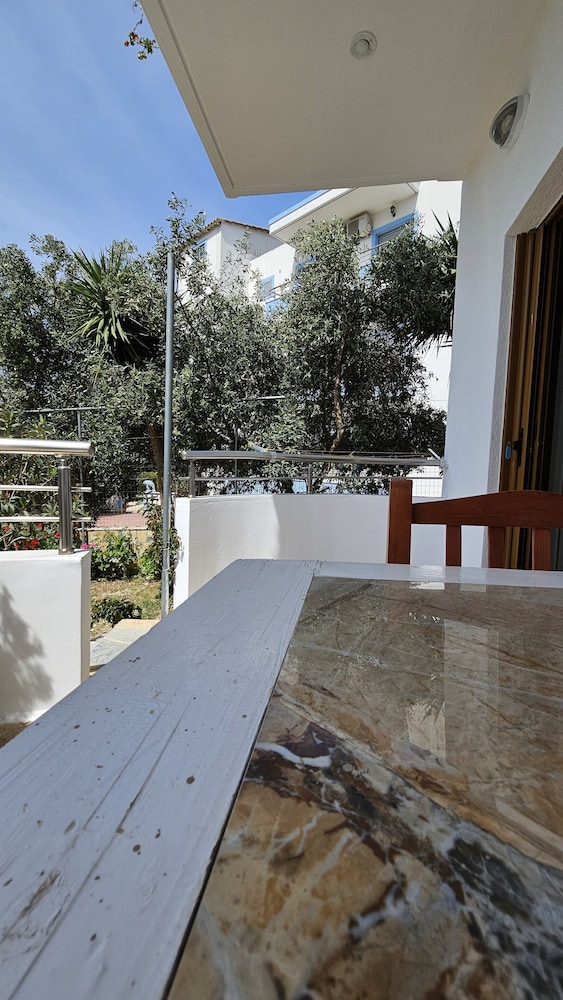 Vila Malo