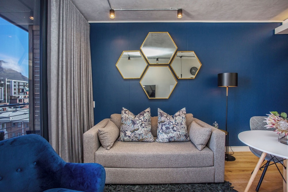 Docklands Deluxe Apartments by ITC Hospitality