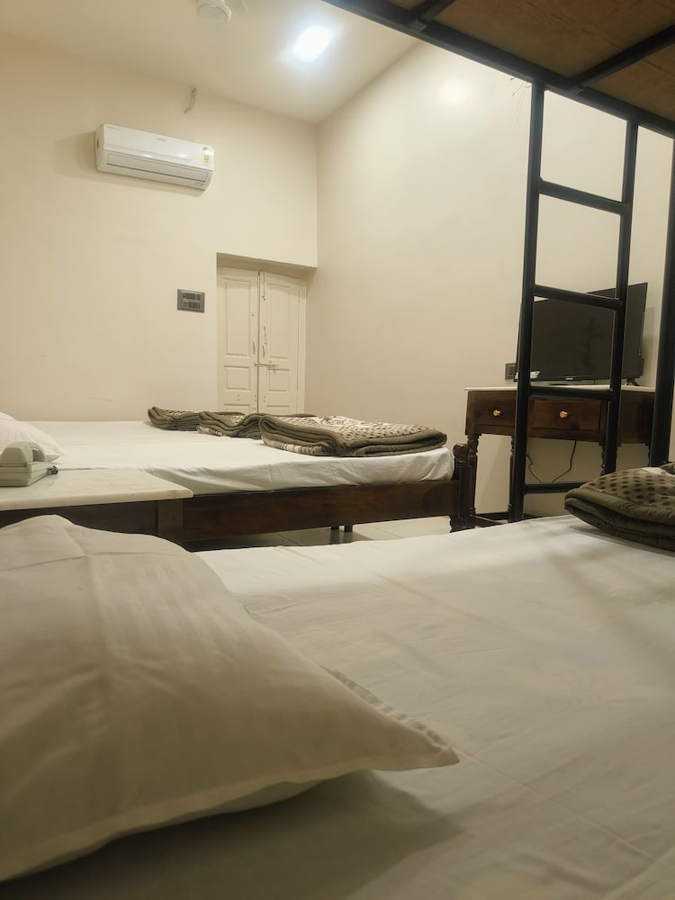 Saryu Homestay