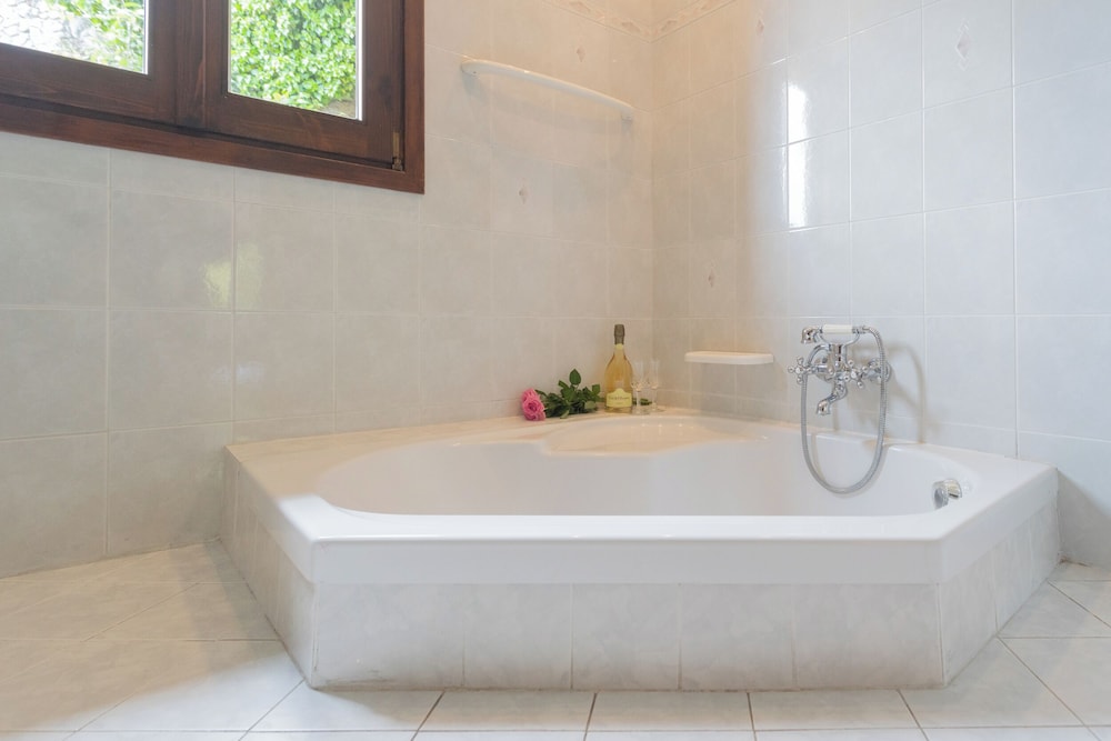 Vacation Family Home in Tremezzo by Rent all Como