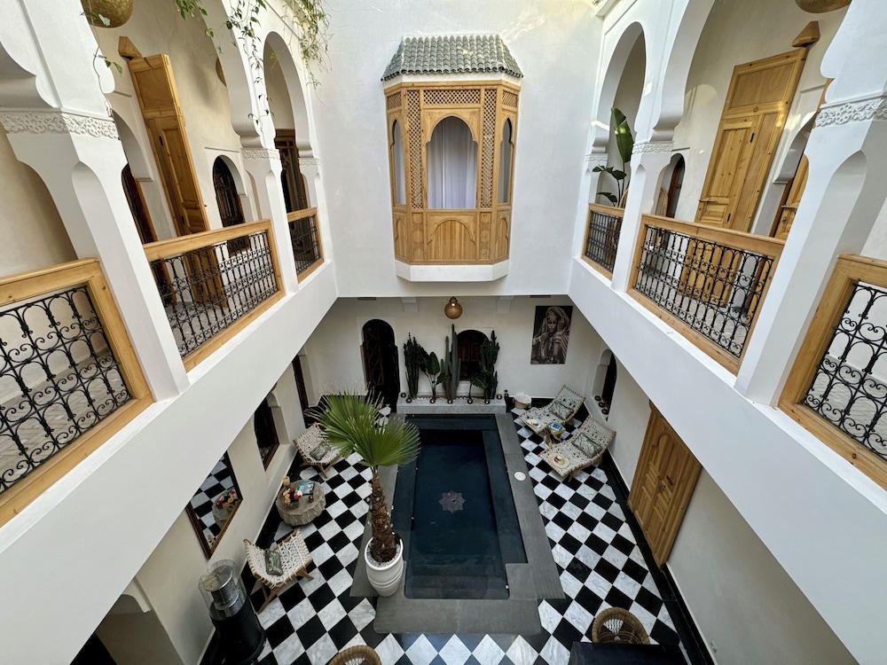 Riad LallaBaya