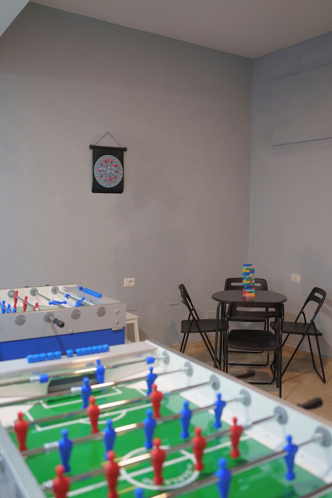 Lion University & Youth Hostel Milano