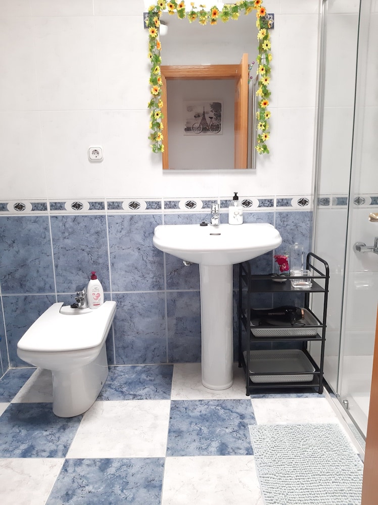 AVILEÑA TROPICAL EN AGUADULCE