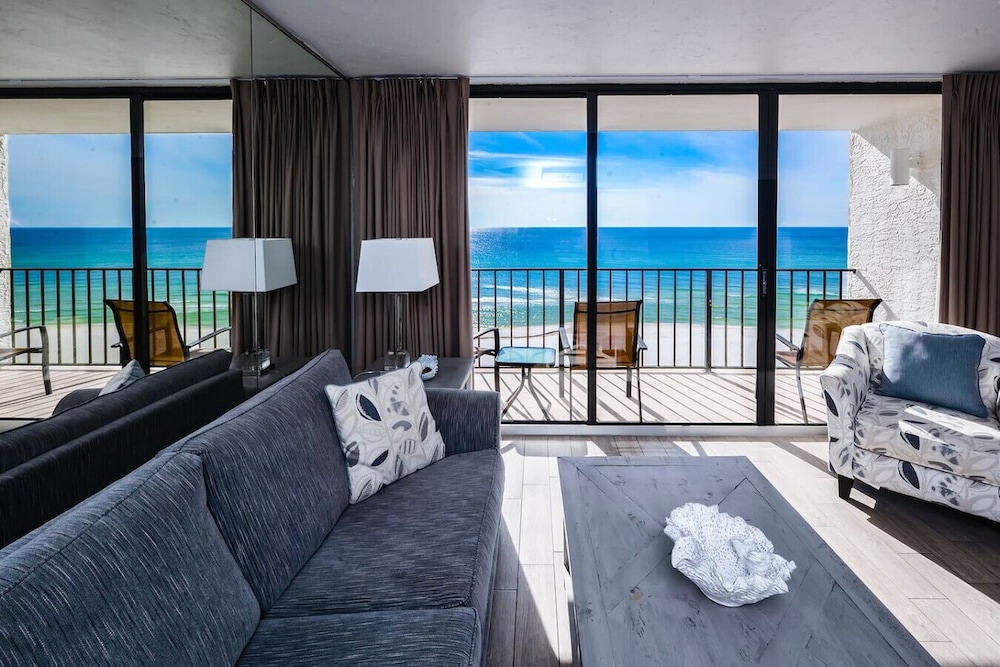 Gulf Serenity Romantic Oceanfront Edgewater T3
