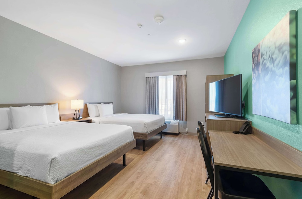 ECHO Suites Extended Stay by Wyndham Dallas Plano/Richardson