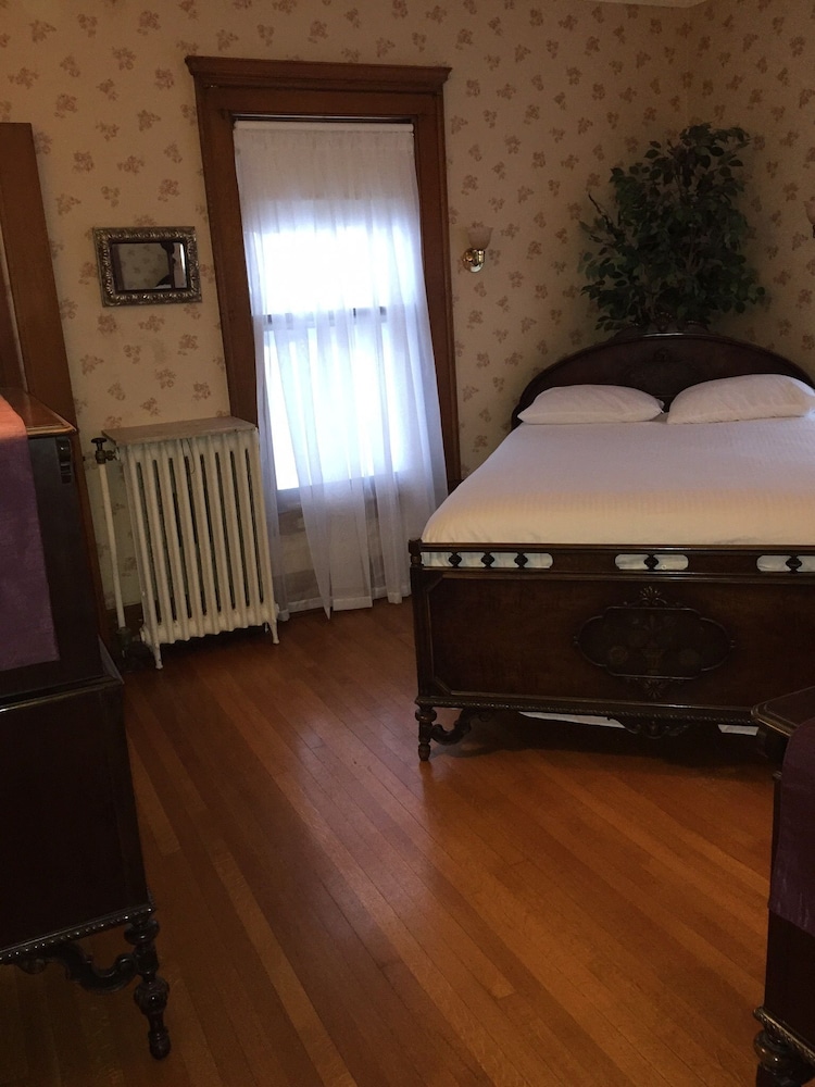 WC Lipe Mansion