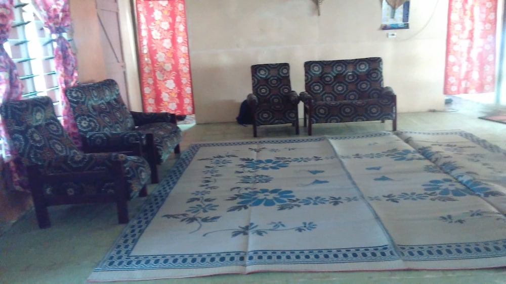 Nacula Homestay